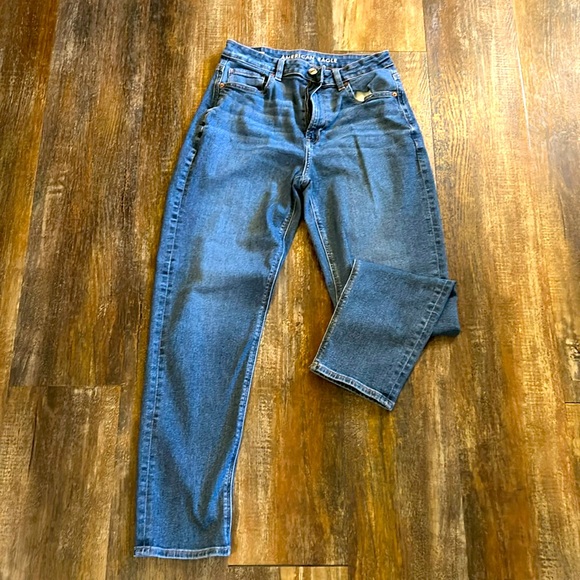 American Eagle Stretch “Mom” Jean Size 6 Long - Picture 1 of 4